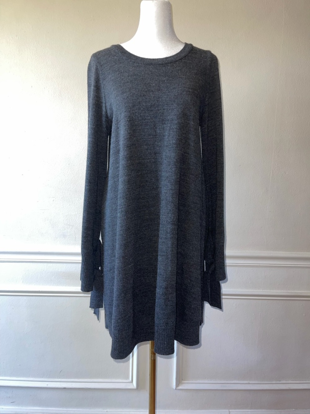 ASOS Charcoal Gray Long Sleeve Swing Dress size 4